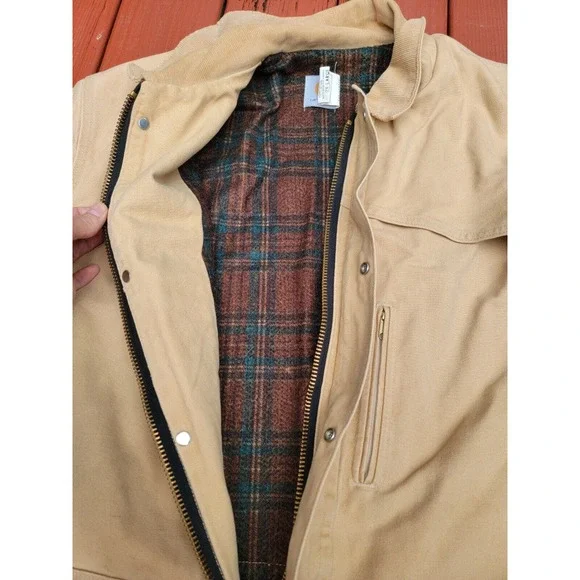VINTAGE CARHARTT C10 PLAID BLANKET LINED SHORT COAT SIZE XXL UNION MADE IN USA - Picture 4 of 10
